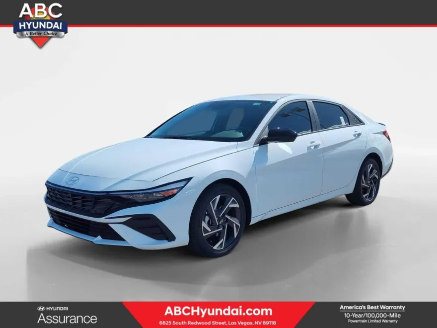 2025 Hyundai Elantra SEL Sport photo 1
