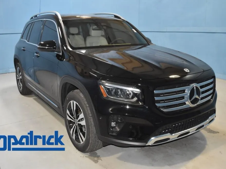 2025 Mercedes Benz GLB 250 4MATIC photo 1