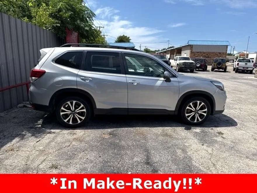 2019 Subaru Forester Limited photo 1