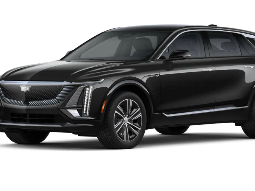 2025 Cadillac Lyriq Luxury photo 1