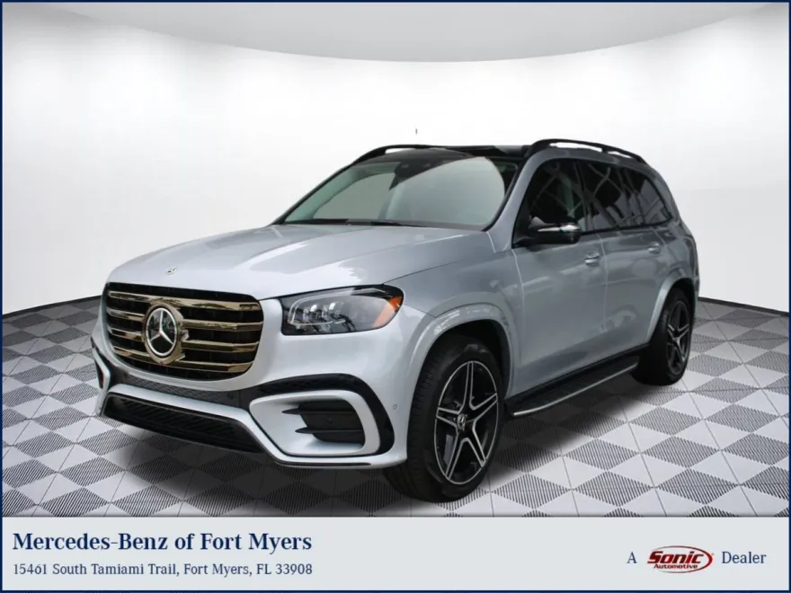 2026 Mercedes Benz GLS 450 4MATIC photo 1