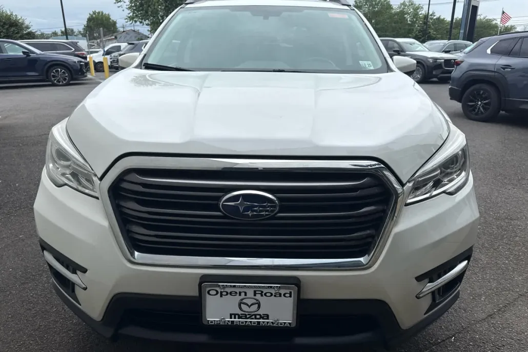 2021 Subaru Ascent Premium photo 1
