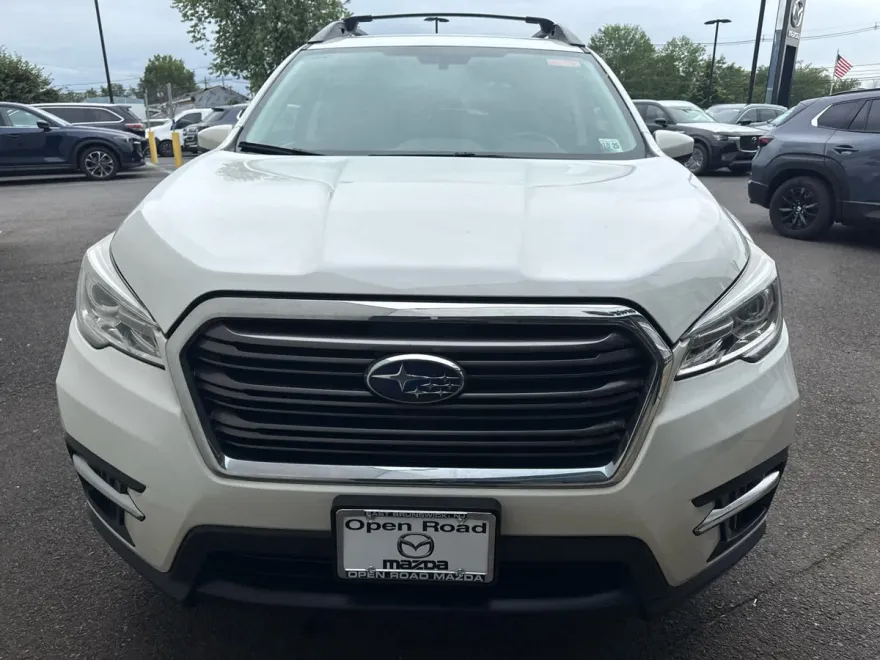 2021 Subaru Ascent Premium photo 1