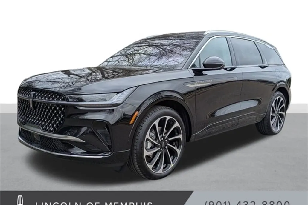 2025 Lincoln Nautilus Black Label photo 1