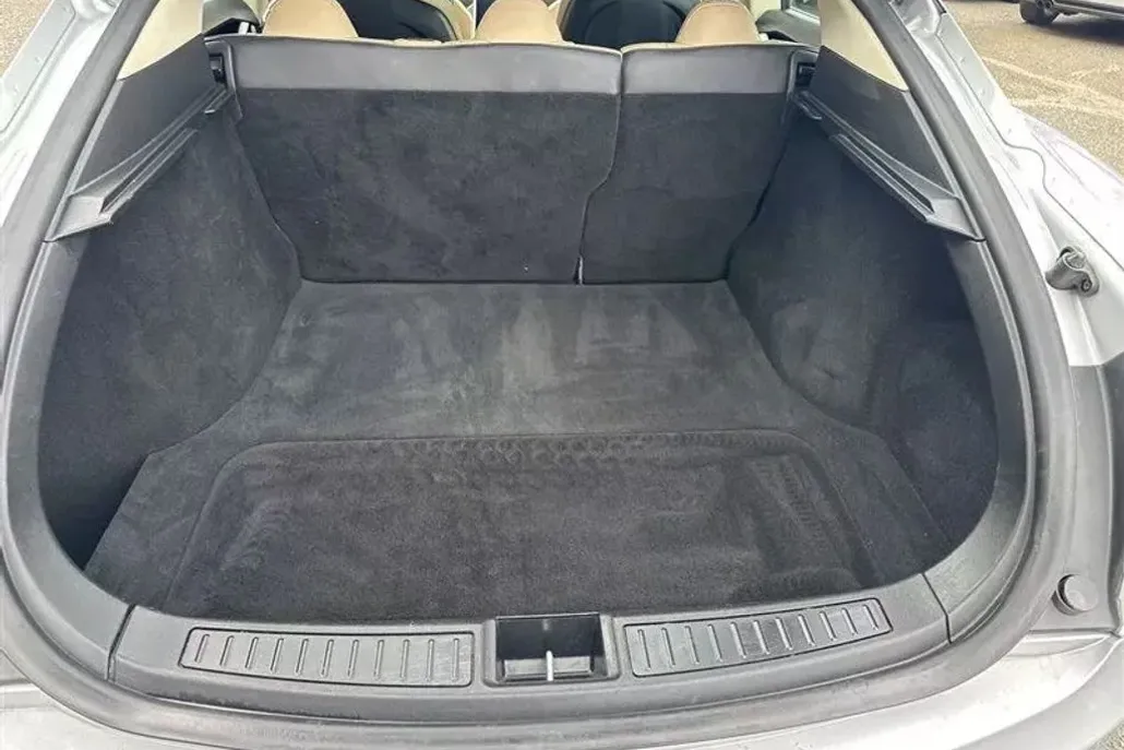 2014 Tesla Model S P85 photo 1