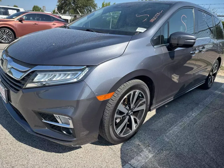 2019 Honda Odyssey Elite photo 1