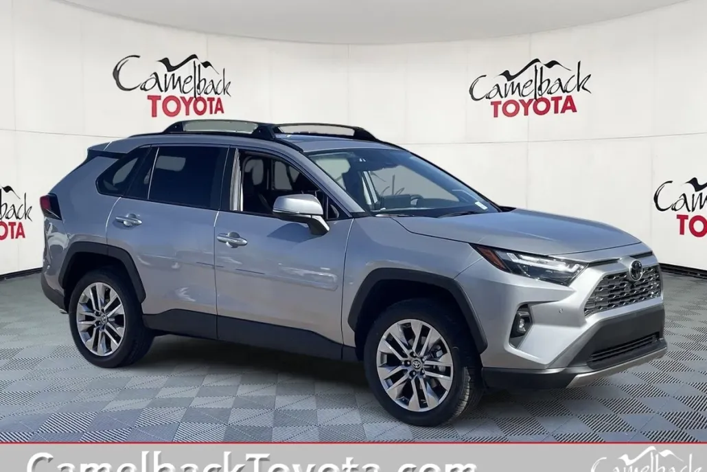 2025 Toyota RAV4 Limited photo 1