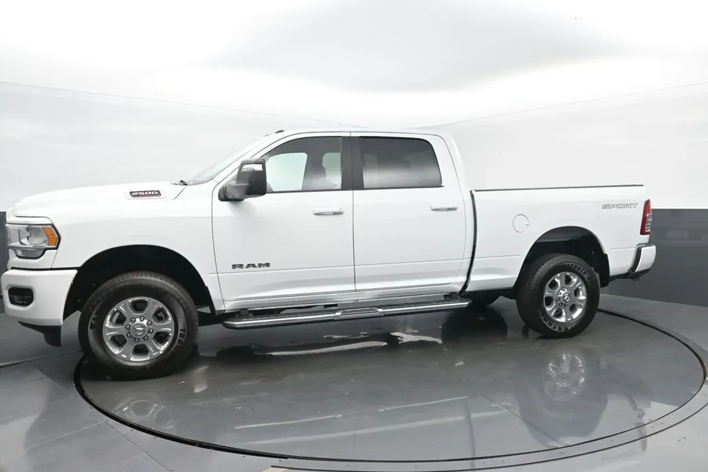 2024 Ram 2500 Big Horn photo 1
