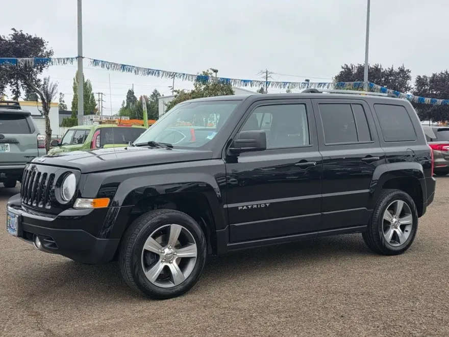 2016 Jeep Patriot Sport photo 1
