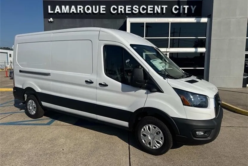 2025 Ford Transit photo 1