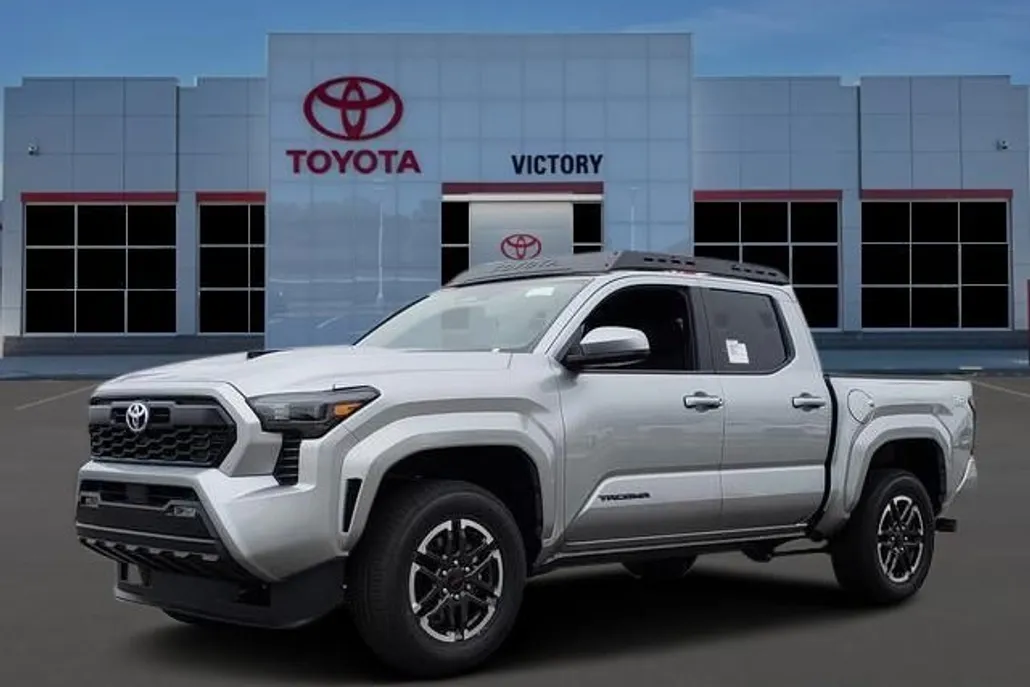 2025 Toyota Tacoma TRD Sport 4x4 Double Cab photo 1