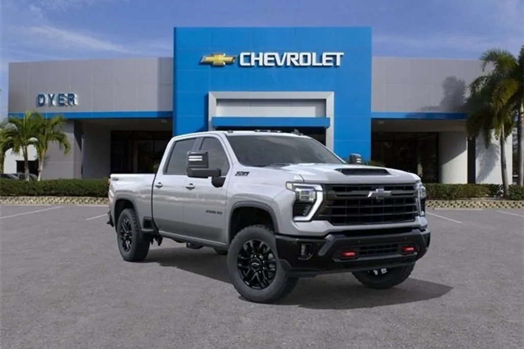 2026 Chevrolet Silverado 2500HD LT photo 1