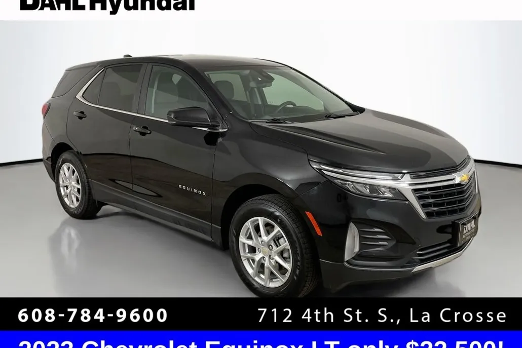2023 Chevrolet Equinox LT photo 1