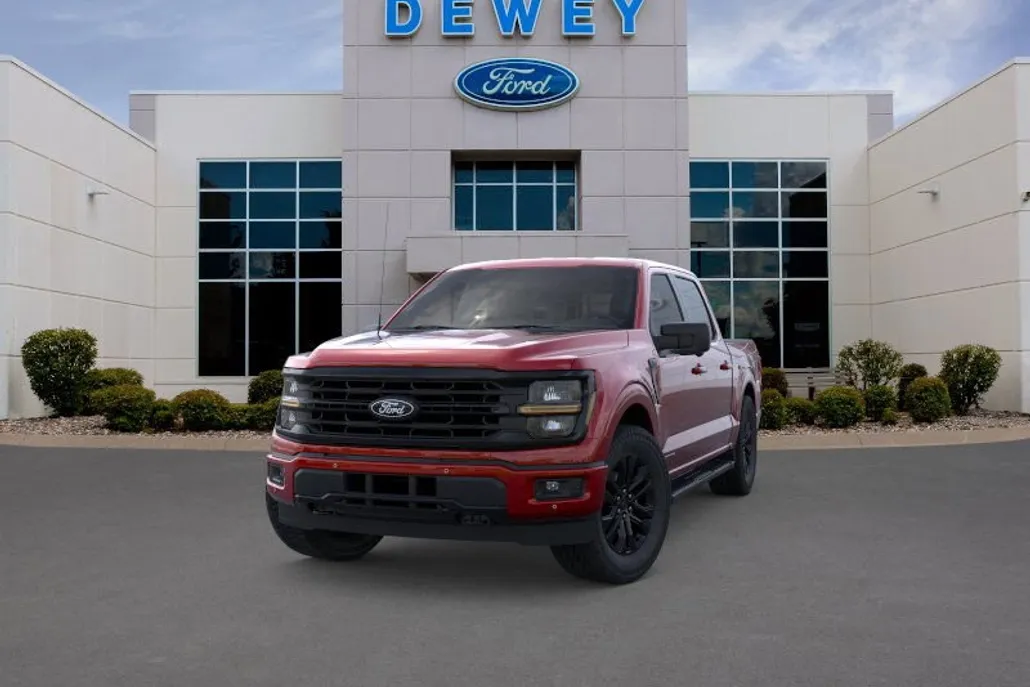 2025 Ford F-150 XLT photo 1