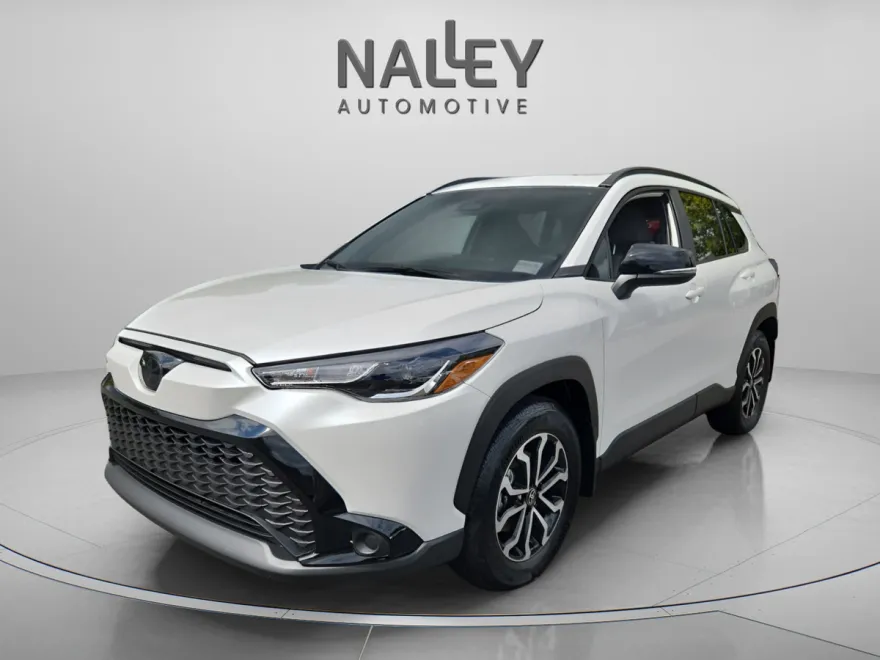 2025 Toyota Corolla Hybrid SE photo 1