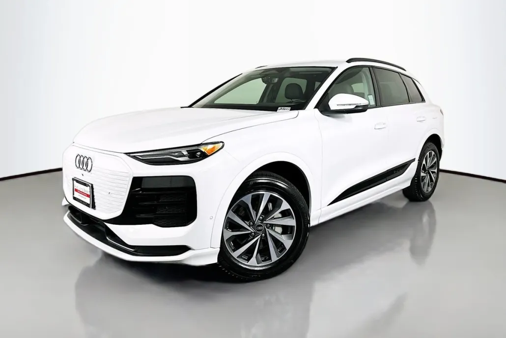 2025 Audi Q6 E-tron Premium photo 1