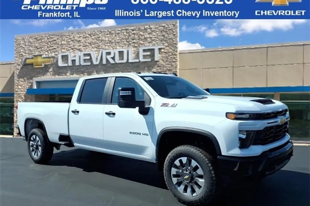 2026 Chevrolet Silverado 2500HD Custom photo 1