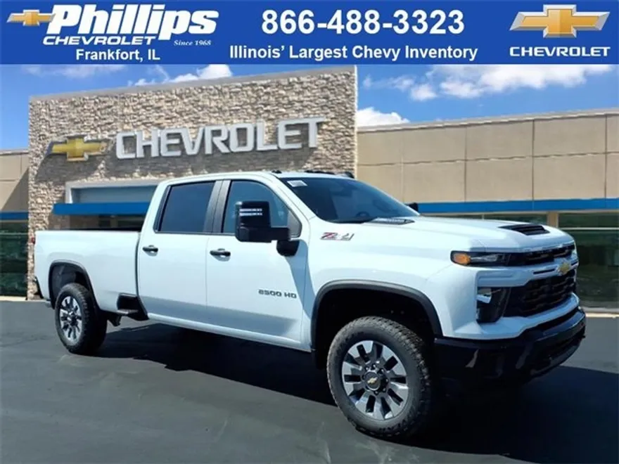 2026 Chevrolet Silverado 2500HD Custom photo 1