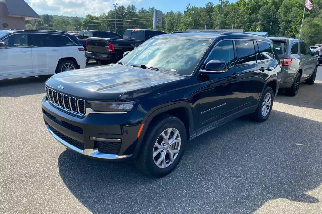 2021 Jeep Grand Cherokee L photo 1