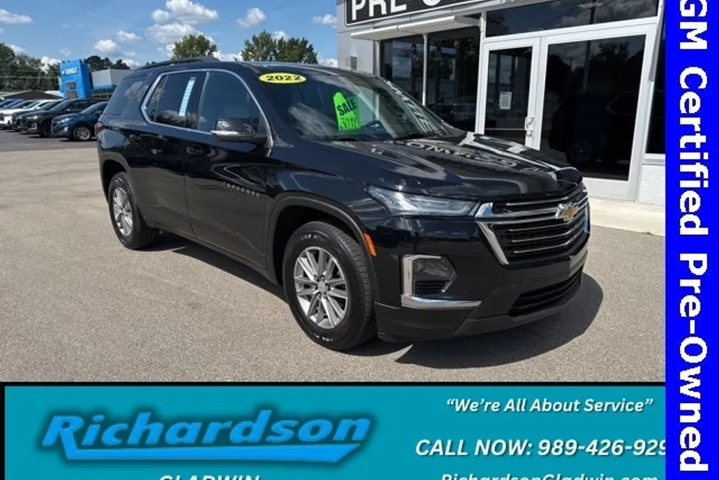2022 Chevrolet Traverse Leather photo 1