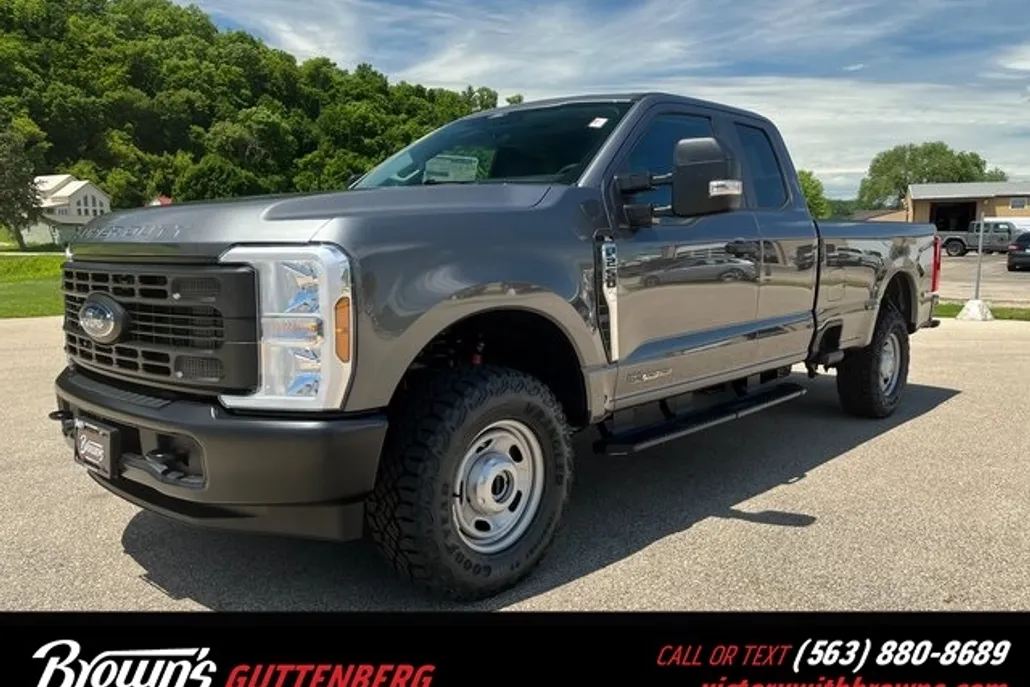 2025 Ford F-250 XL photo 1