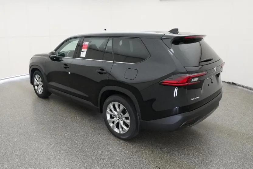 2026 Toyota Grand Highlander Limited photo 1