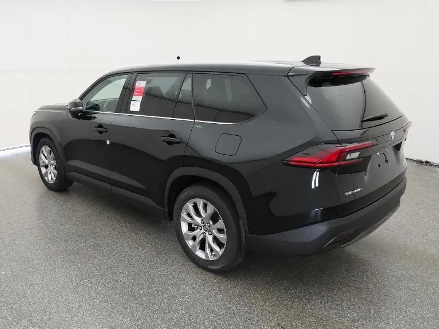 2026 Toyota Grand Highlander Limited photo 1
