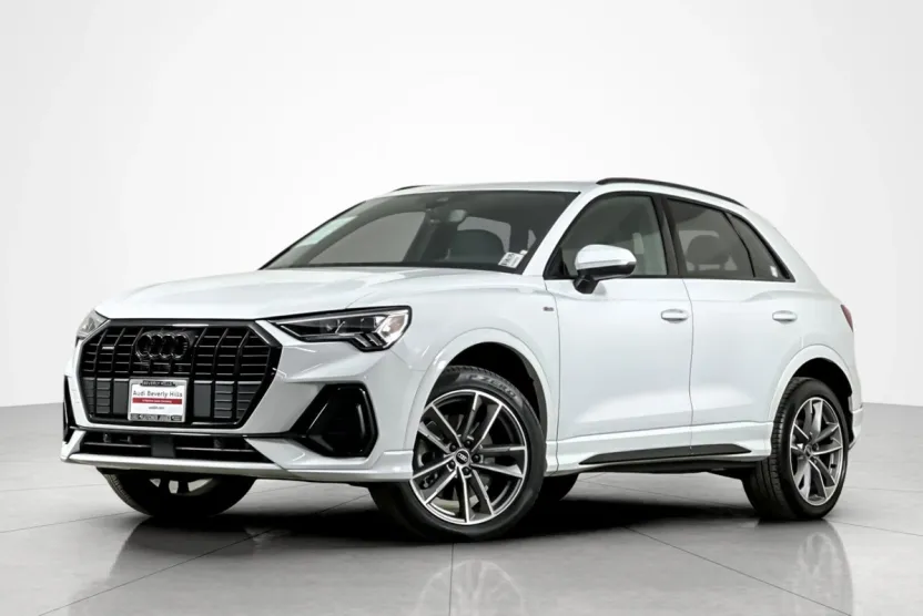 2025 Audi Q3 S line Premium 45 TFSI photo 1