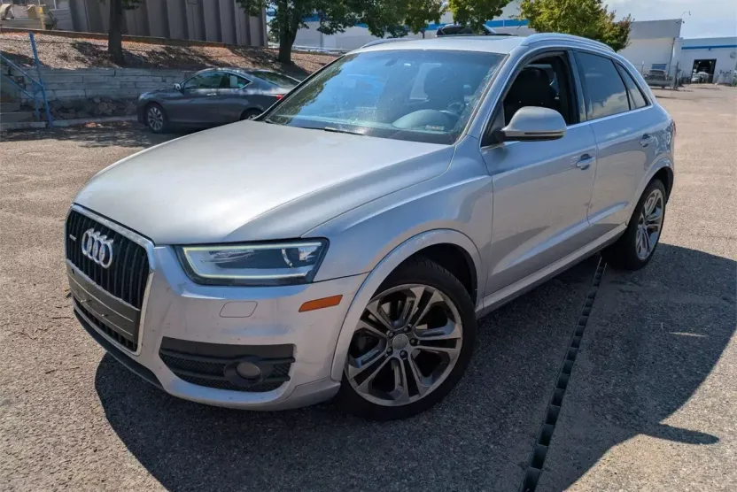 2015 Audi Q3 Premium Plus photo 1