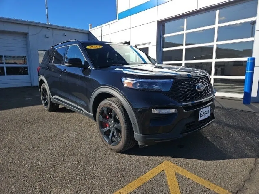 2024 Ford Explorer ST photo 1