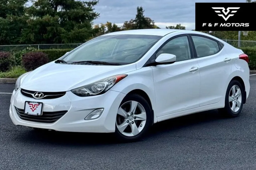 2013 Hyundai Elantra GLS photo 1