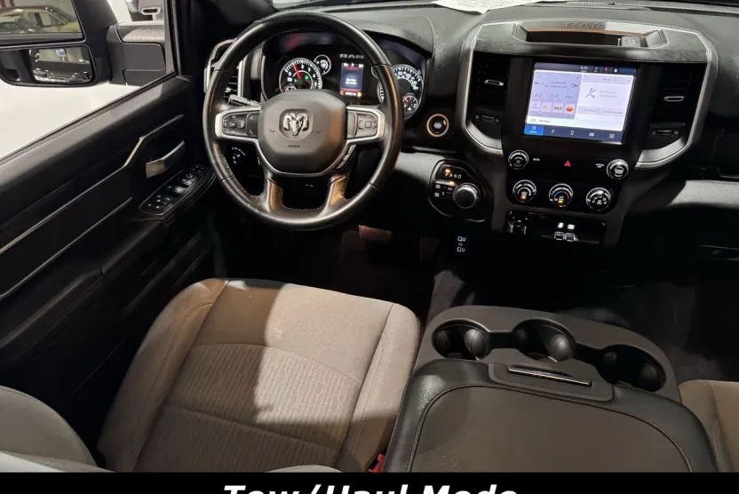 2024 Ram 2500 Big Horn photo 1