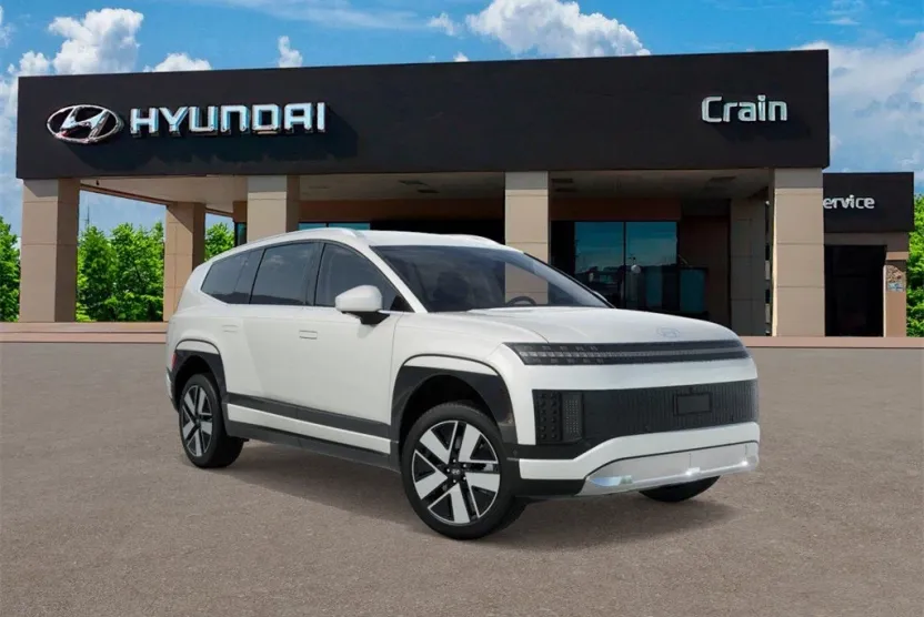2026 Hyundai Ioniq SEL photo 1