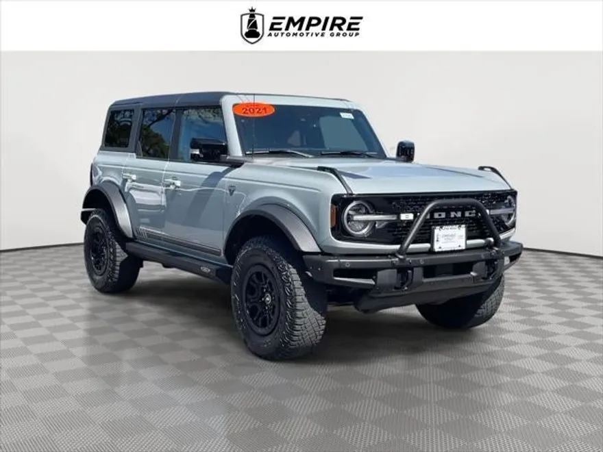 2021 Ford Bronco First Edition photo 1