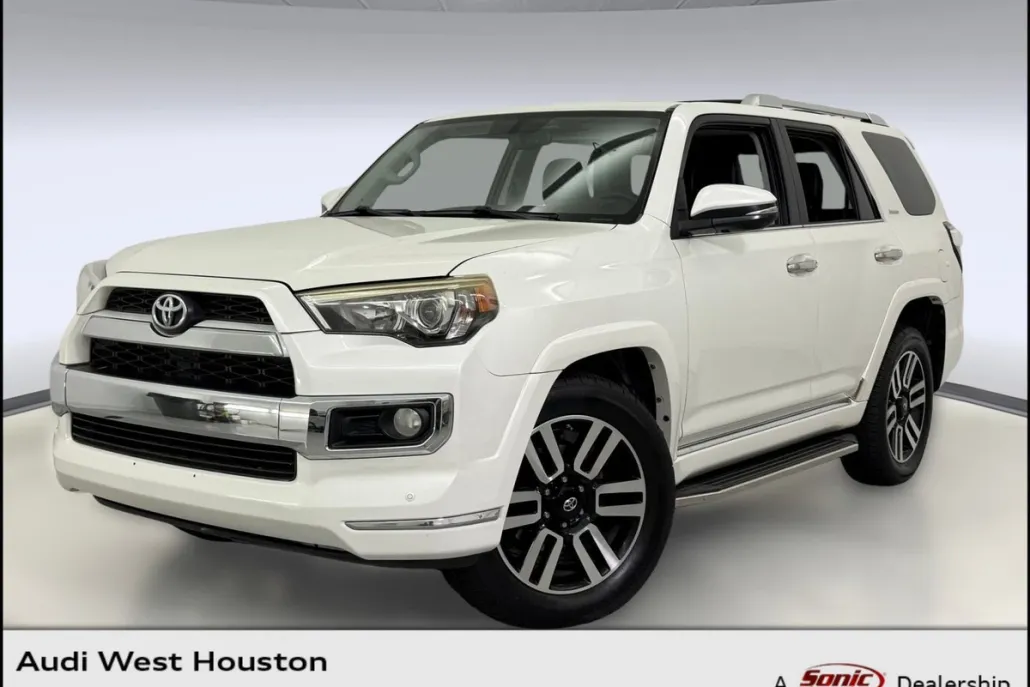 2014 Toyota 4Runner Limited photo 1