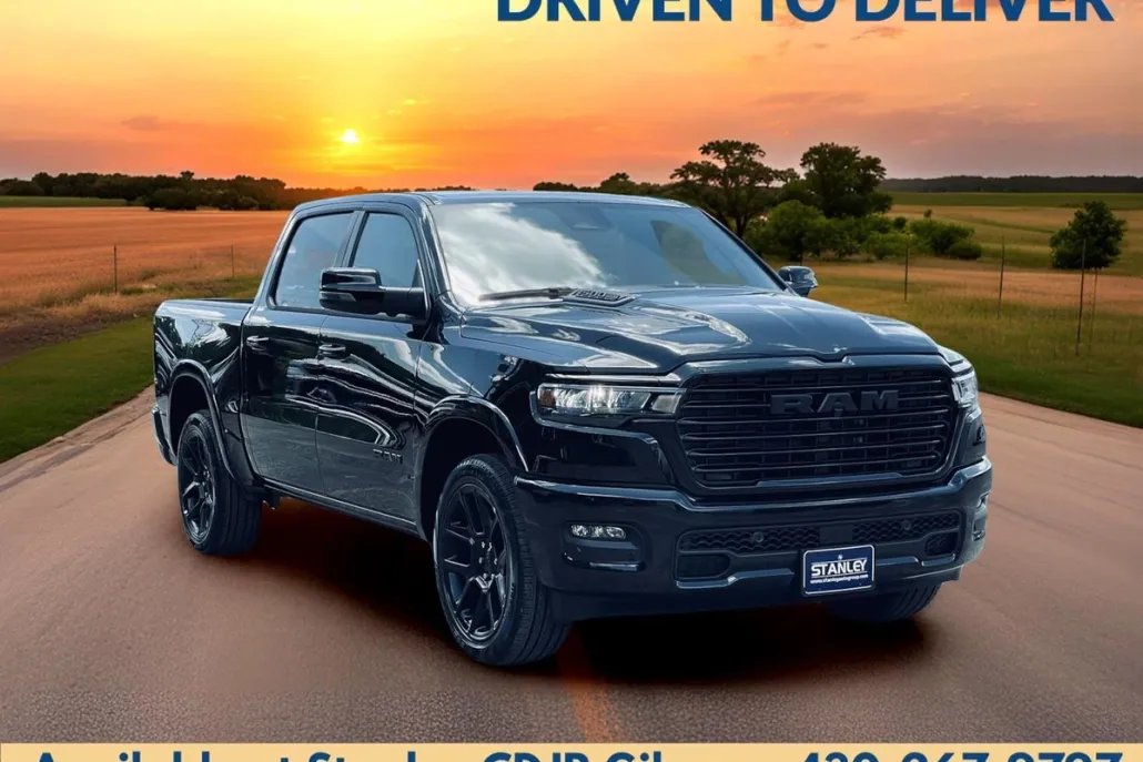2025 Ram 1500 Laramie photo 1