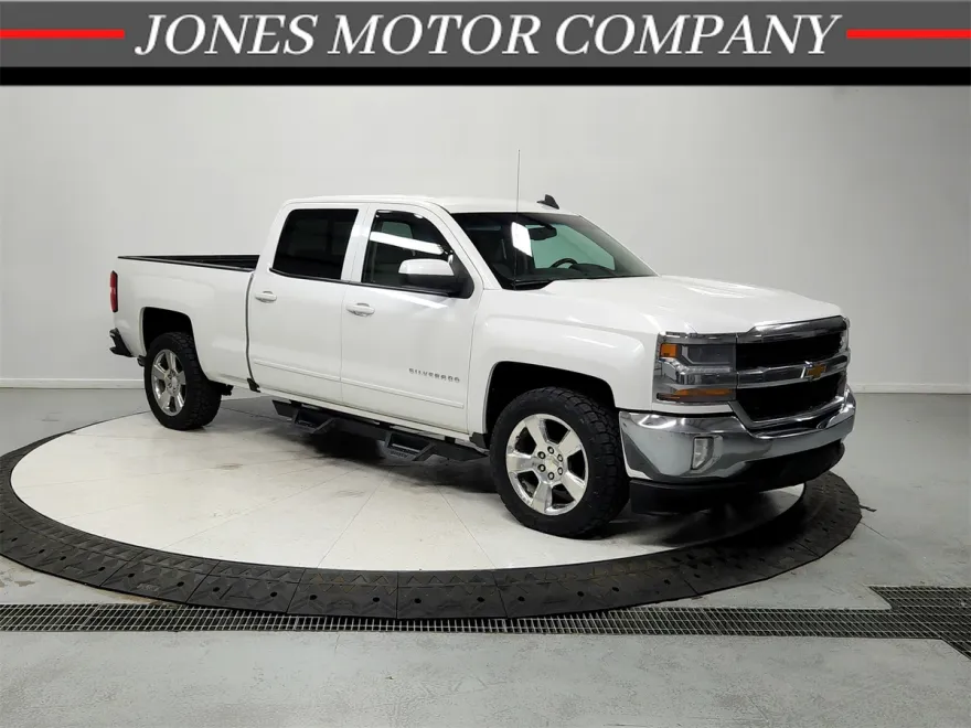 2016 Chevrolet Silverado 1500 LT photo 1