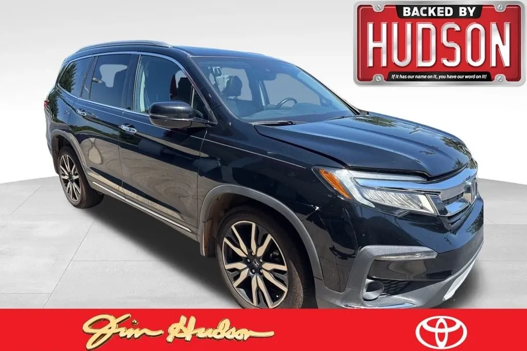 2019 Honda Pilot Touring photo 1