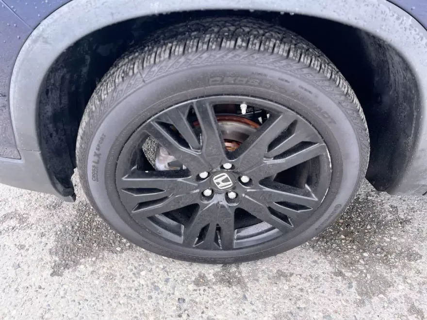 2019 Honda Passport Sport photo 1