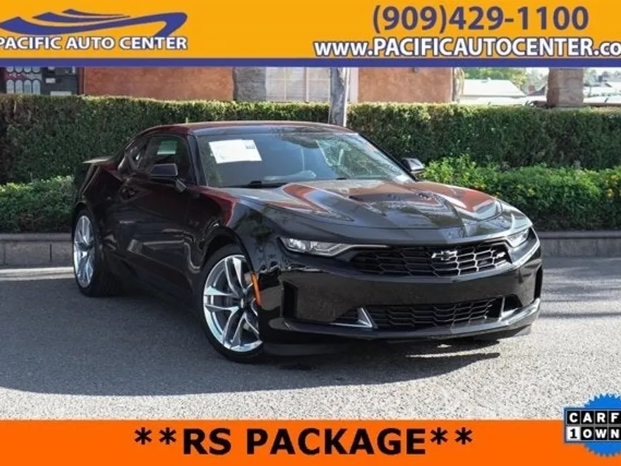 2021 Chevrolet Camaro LT1 photo 1