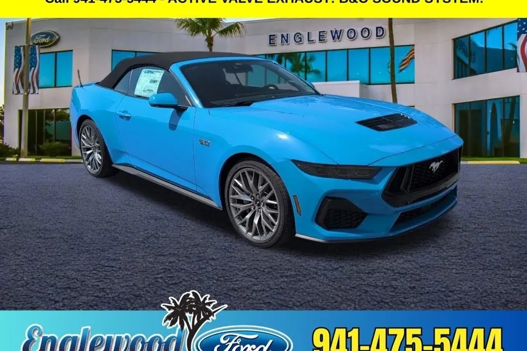 2025 Ford Mustang GT Premium photo 1