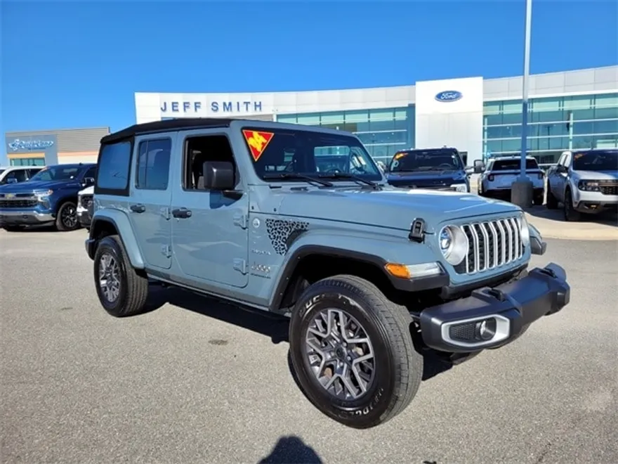 2024 Jeep Wrangler Sahara photo 1
