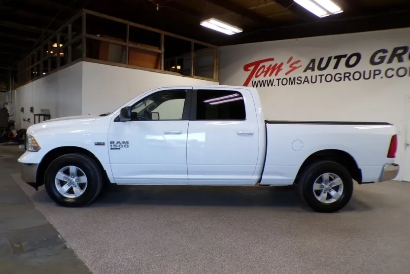 2019 Ram 1500 Classic SLT photo 1