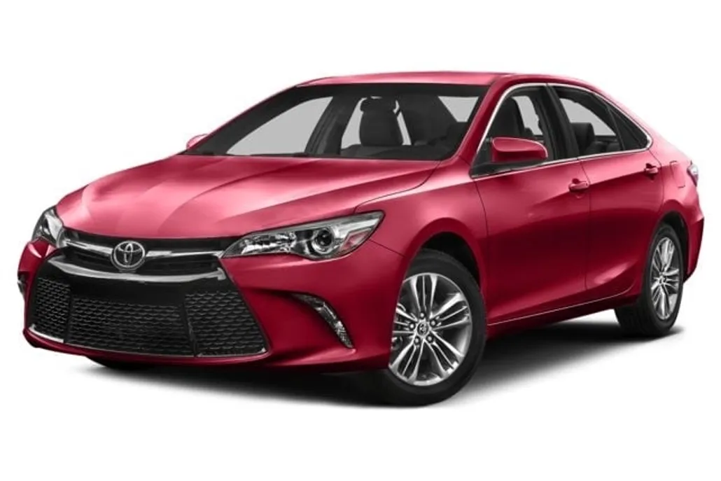 2016 Toyota Camry SE photo 1