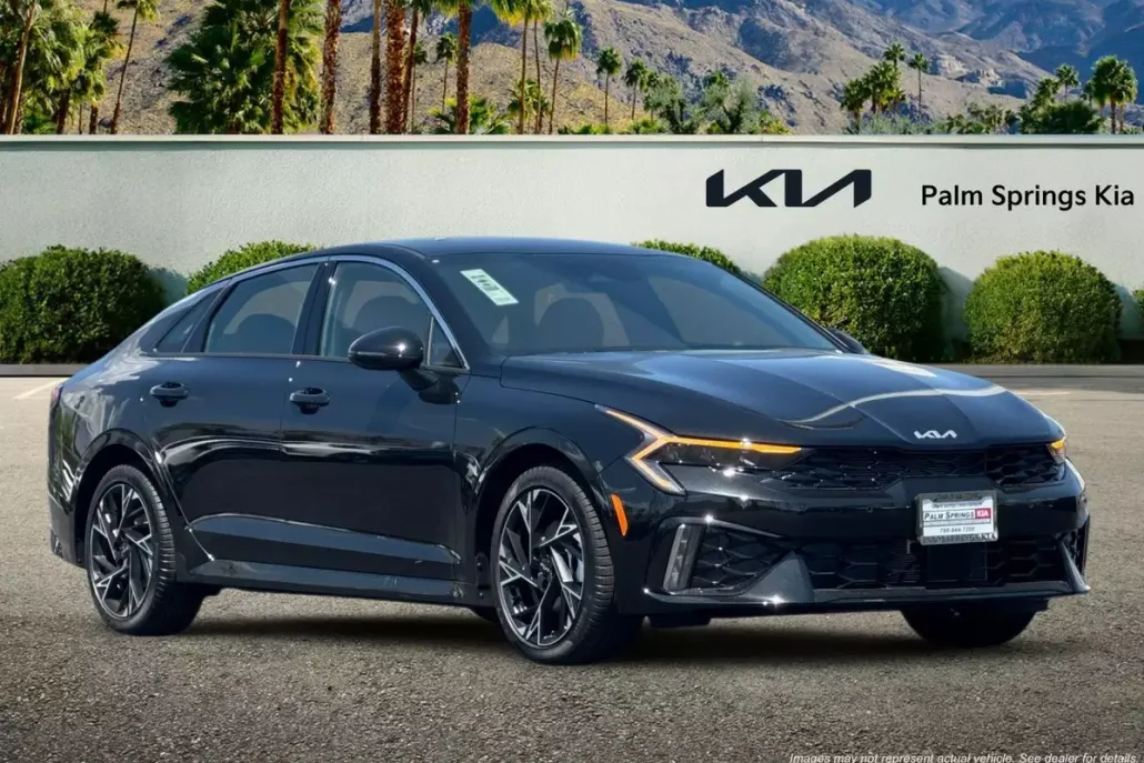 2026 Kia K5 GT-Line photo 1