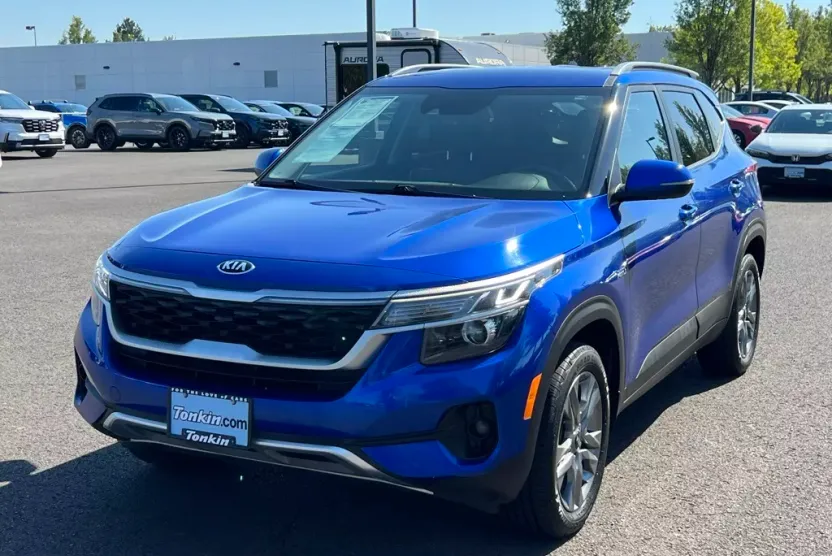 2021 Kia Seltos S photo 1