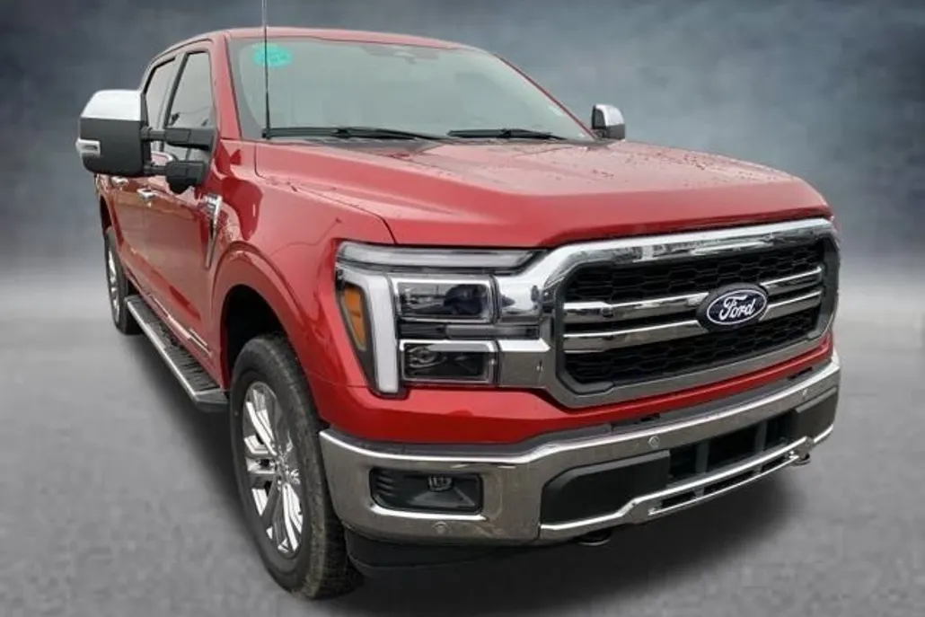2025 Ford F-150 Lariat photo 1