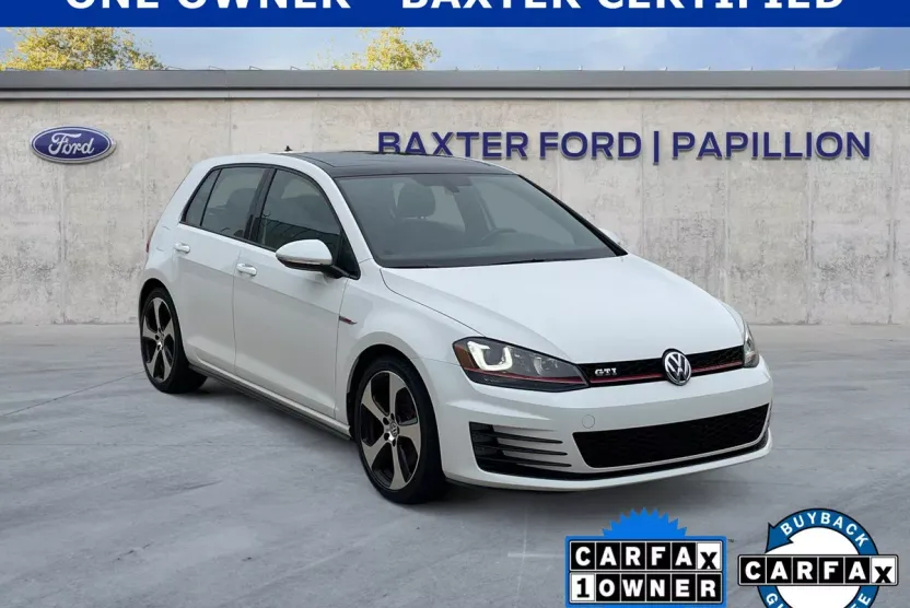 2016 Volkswagen Golf GTI SE photo 1