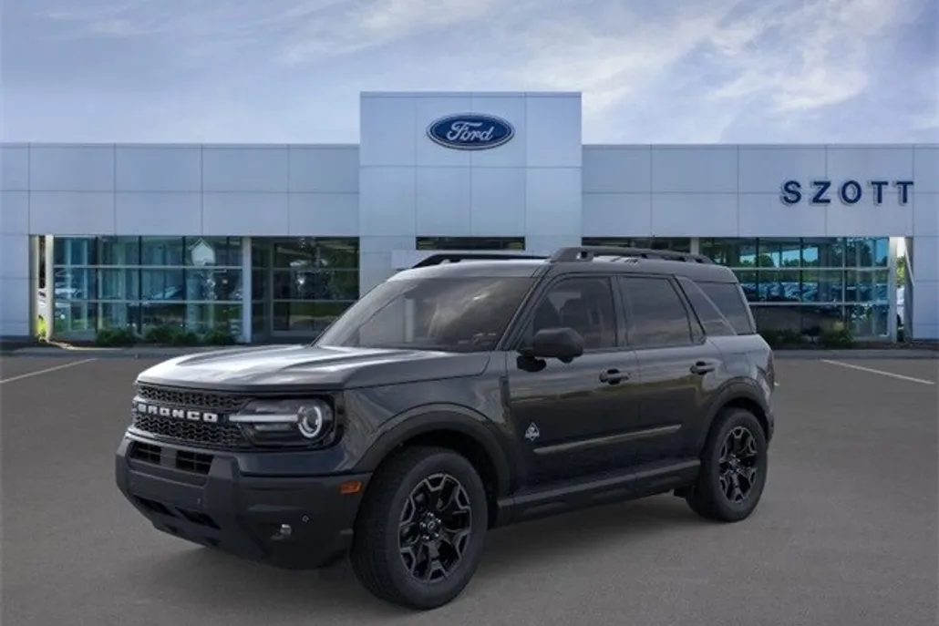 2025 Ford Bronco Sport Outer Banks photo 1