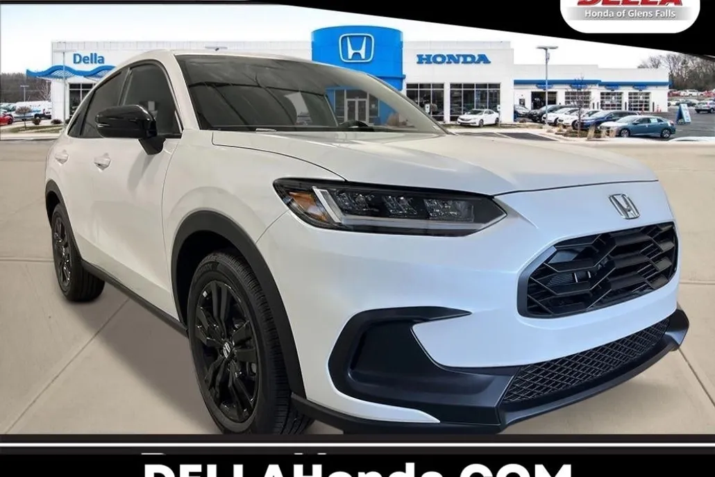 2026 Honda HR-V Sport photo 1